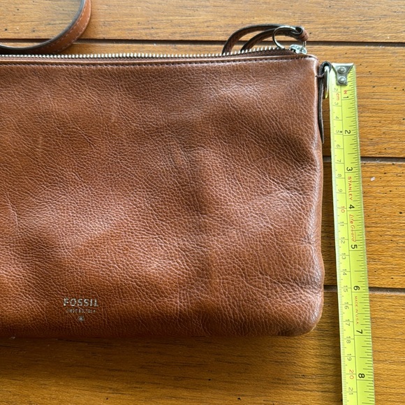 FOSSIL Crossbody - Picture 6 of 11